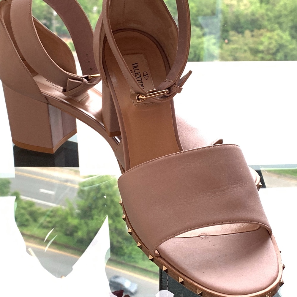 Valentino Garavani  'Soul Rockstud Sandal'